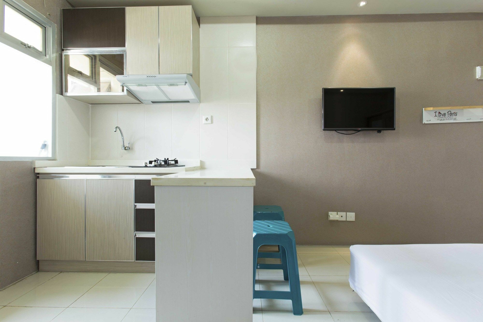 Apartemen Reddoorz @ Pegangsaan Kelapa Gading