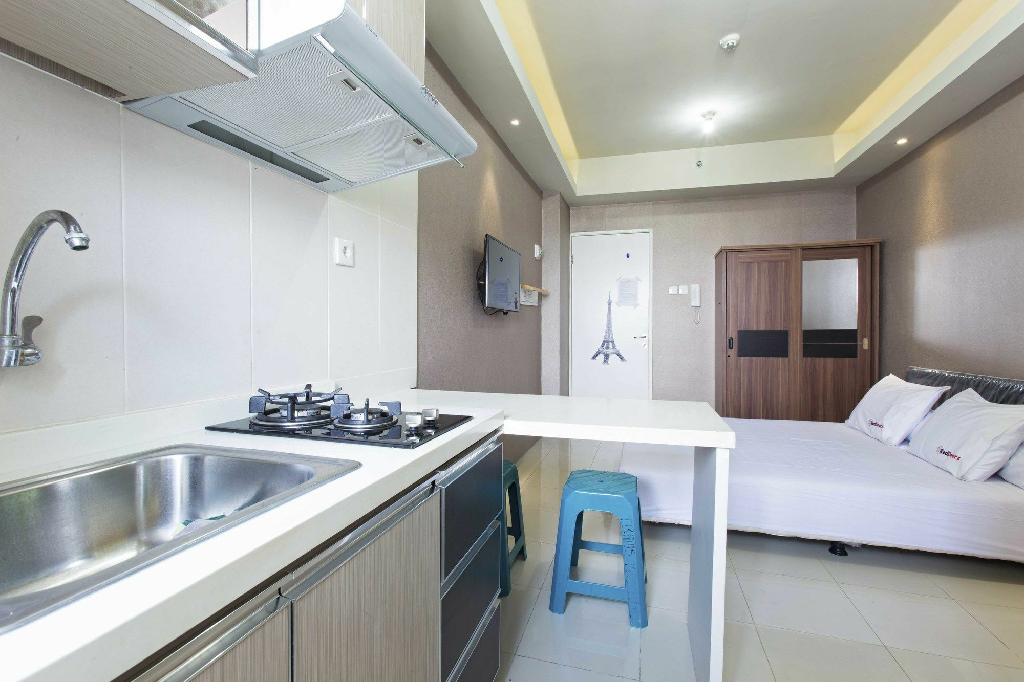 Reddoorz @ Pegangsaan Kelapa Gading Jakarta